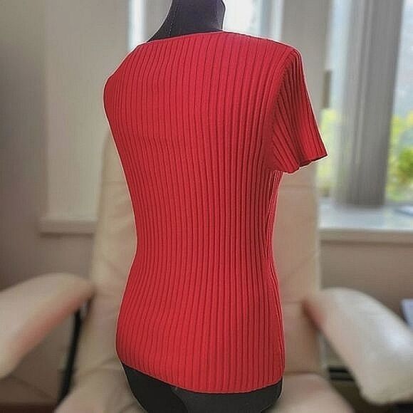 Vtg 90s Planet red rib knit fitted V-neck short sleeve cardigan - Picture 2 of 13
